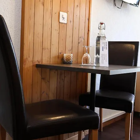 Hotel Cabana Γκρίντελβαλντ