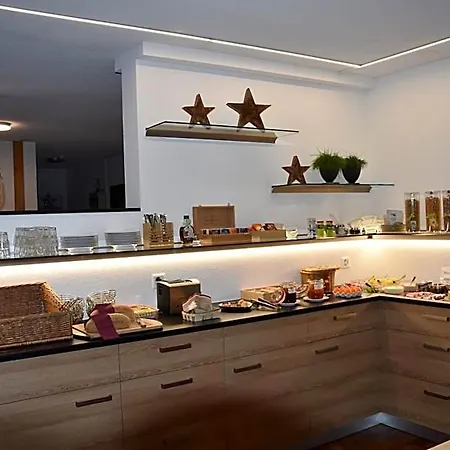 Hotel Cabana Γκρίντελβαλντ