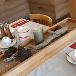 Hotell Hotel Cabana 3*