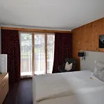 Hotell Hotel Cabana 3*