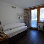 Hotel Cabana
